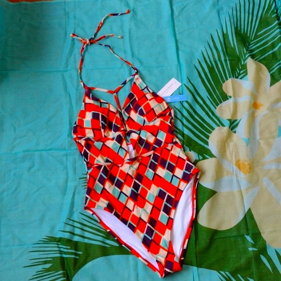 NWT CUPSHE ONE PIECE SWIMSUIT - Picture 1 of 5
